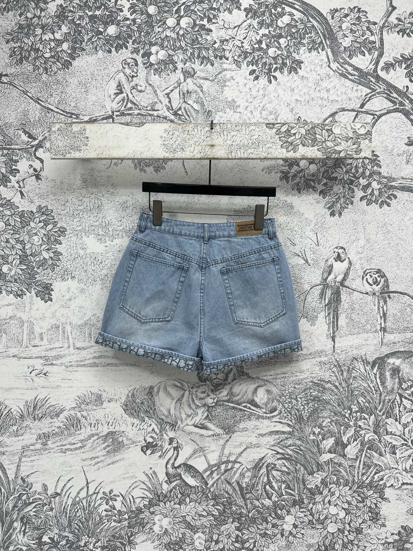 CD 25 Rolled Denim Short  Light Blue Cotton