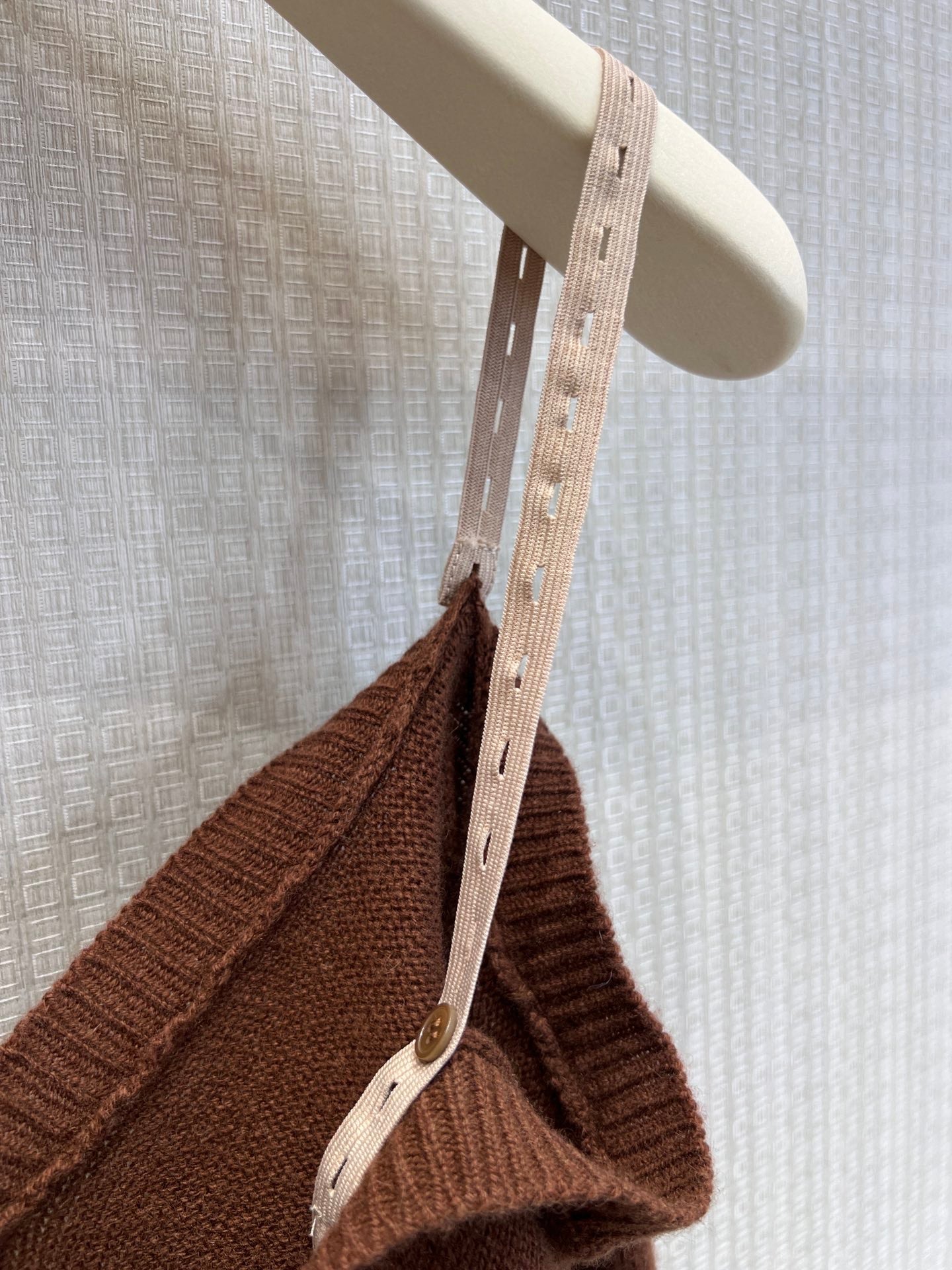 Miumiu 2026 Off-Shoulder Camisole Cardigan Caramel Cashmere 356940
