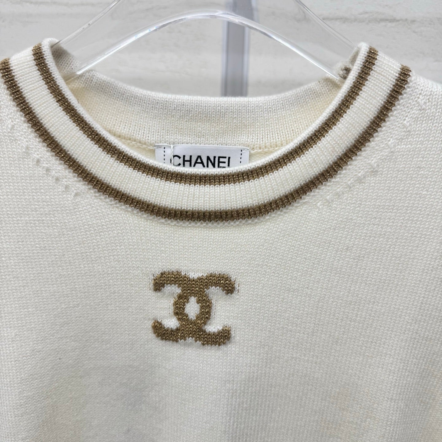 Chanel 2026 Crew Neck Short-Sleeve T-Shirt Cream Wool Cashmere 356959