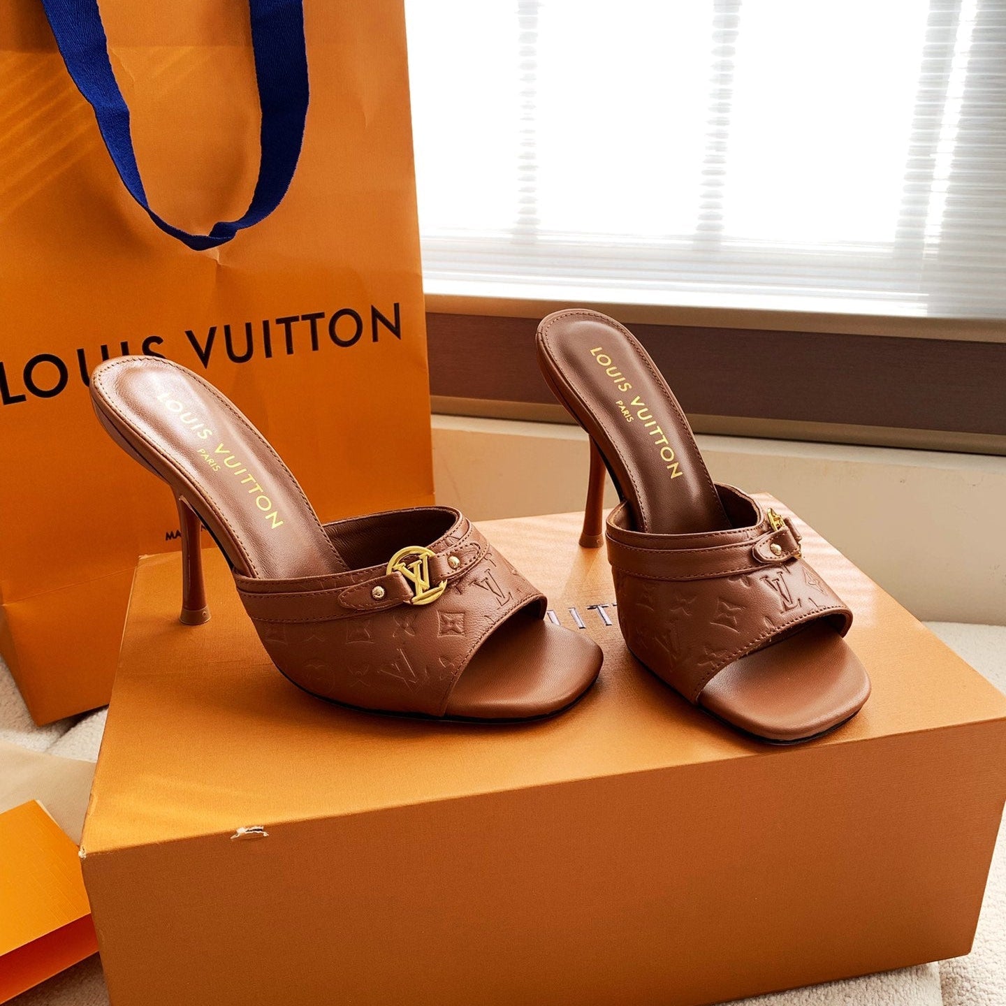 LV 26s High Heels 95 Slippers Brown Sheepskin 614986