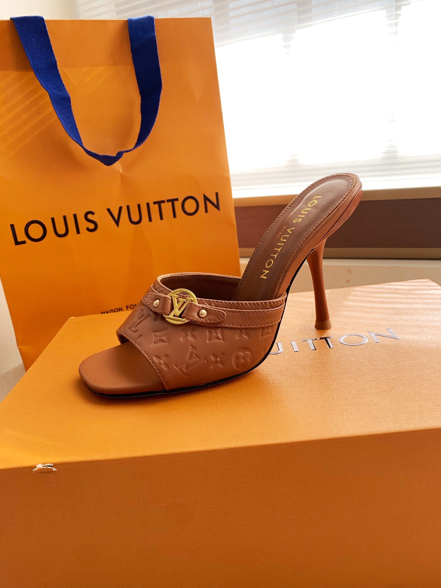 LV 26s High Heels 95 Slippers Brown Sheepskin 614986
