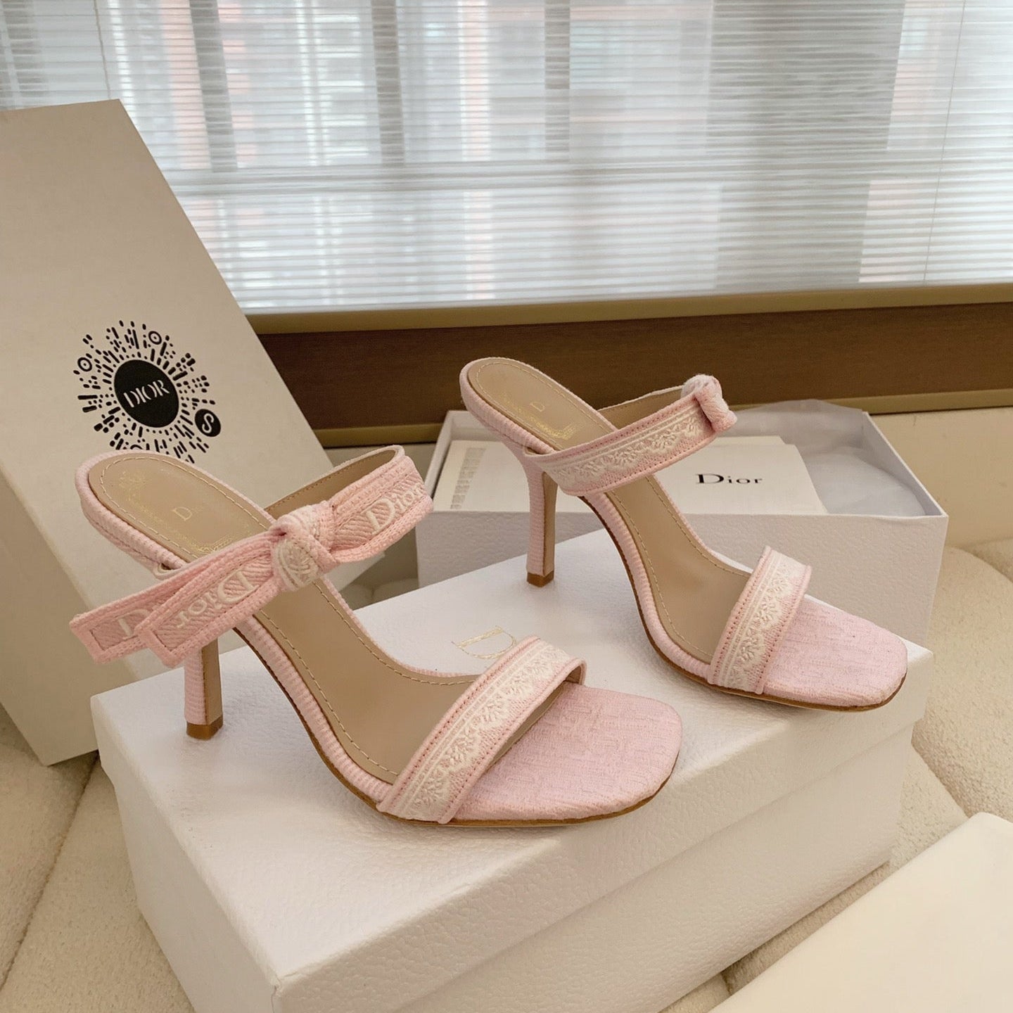 CD 26s High Heel Sandal 100 Pink Canvas Sheepskin  664178