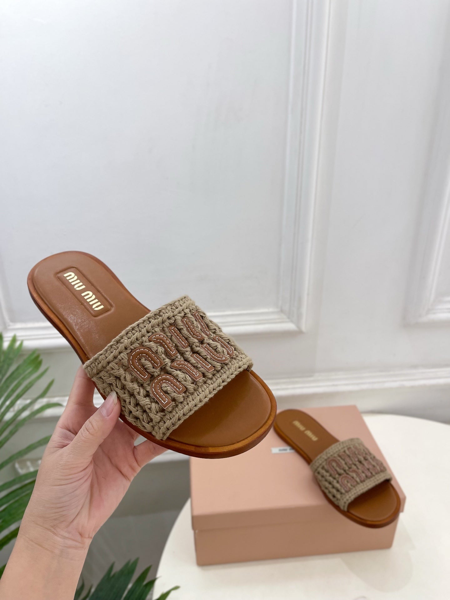MIU Flat Slippers Brown Knitted Fabric Sheepskin 631915