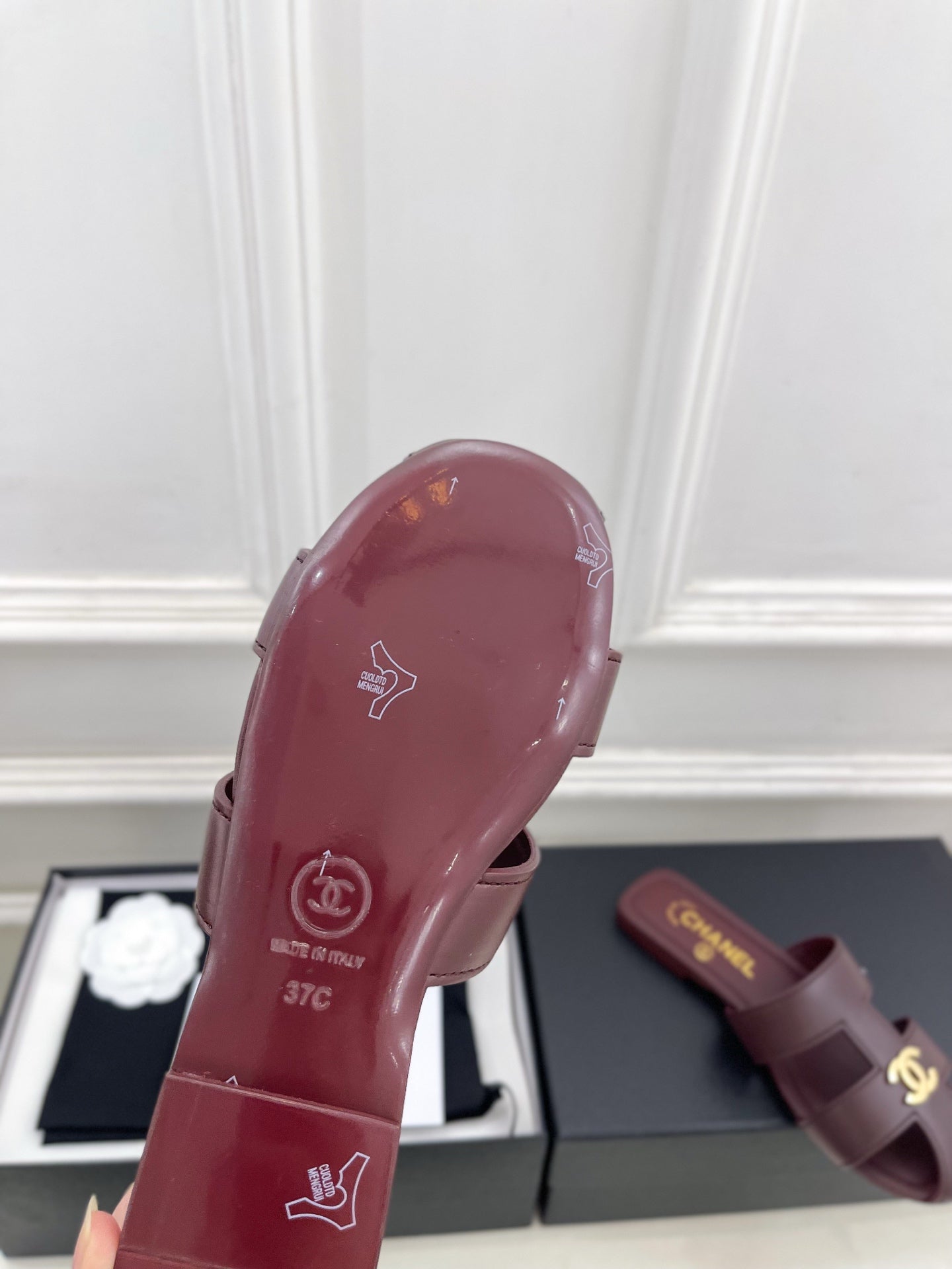 Chanel 2026 Flat Sandals Lambskin Sheepskin 831399