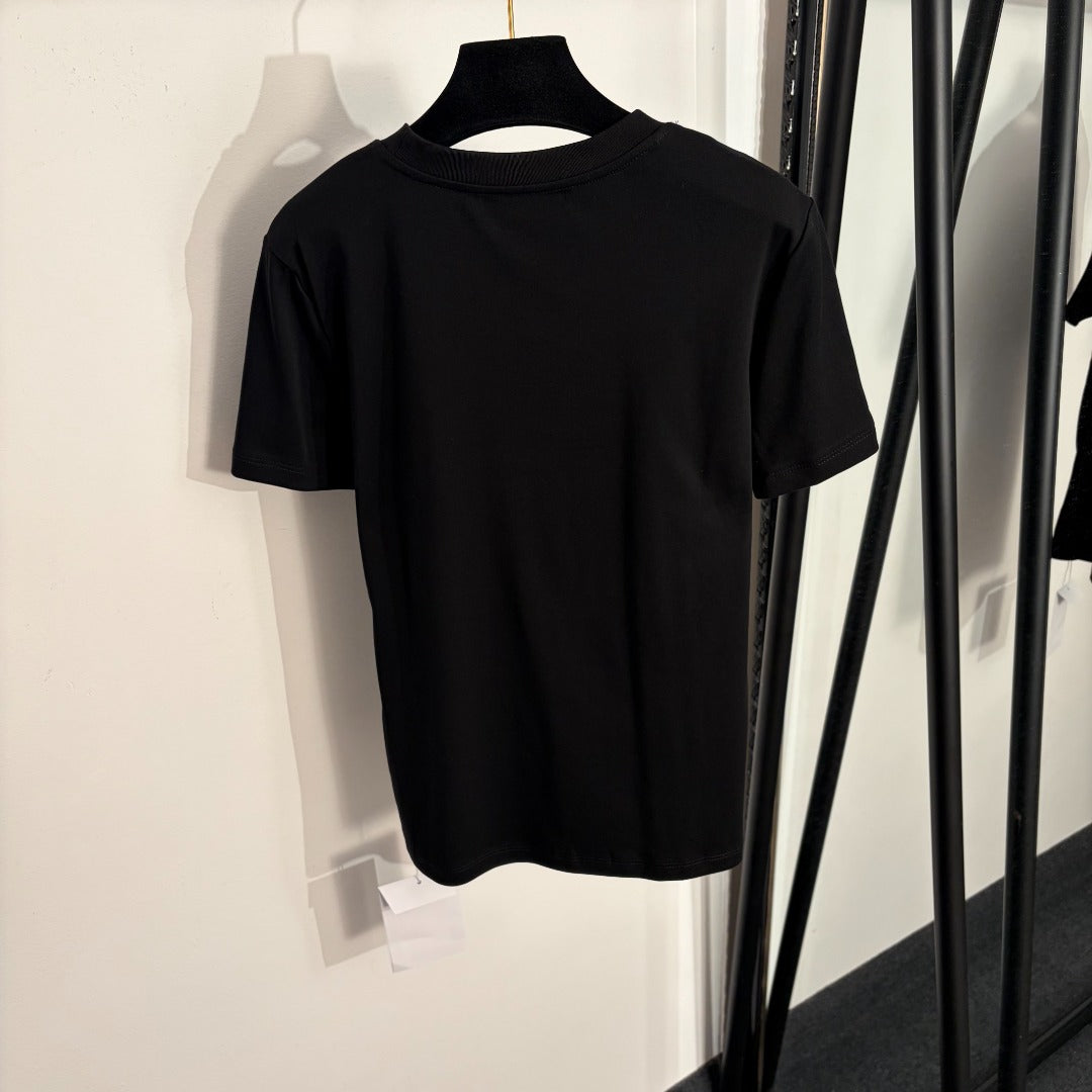 Chanel 2026 Rose Heart Embroidered T-shirt White Black Cotton 150138