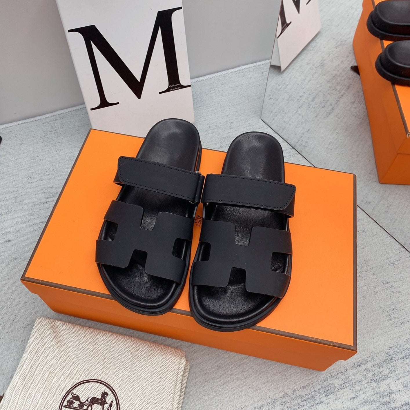 Chypre Sandal Calfskin
