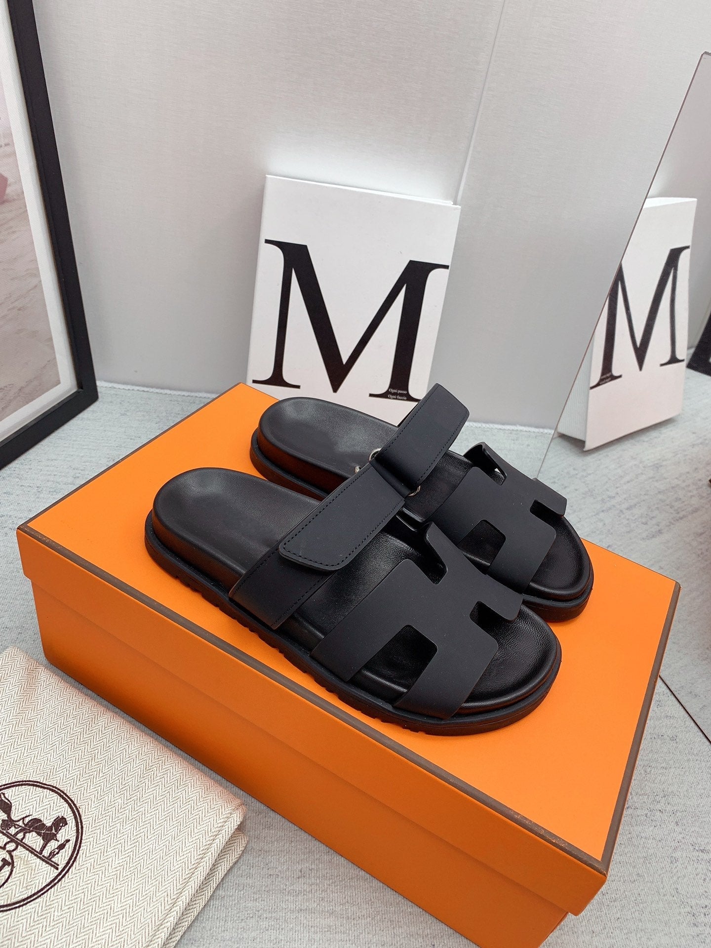 Chypre Sandal Calfskin