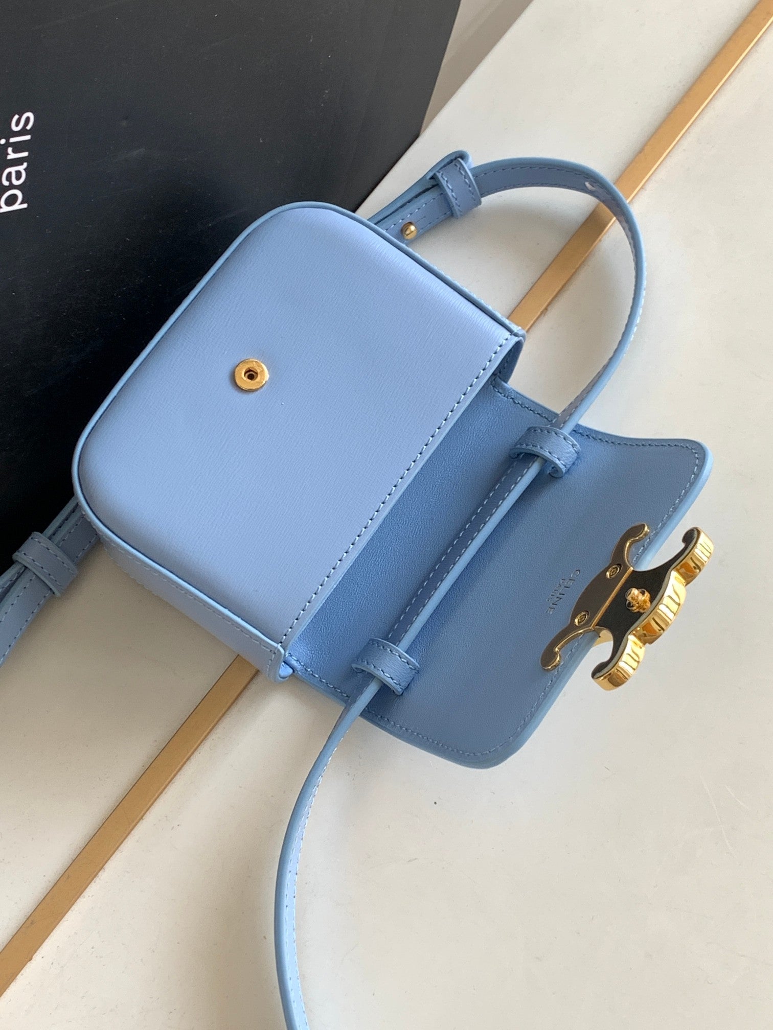 TEEN TRIOMPHE 11CM SKY BLUE CALFSKIN