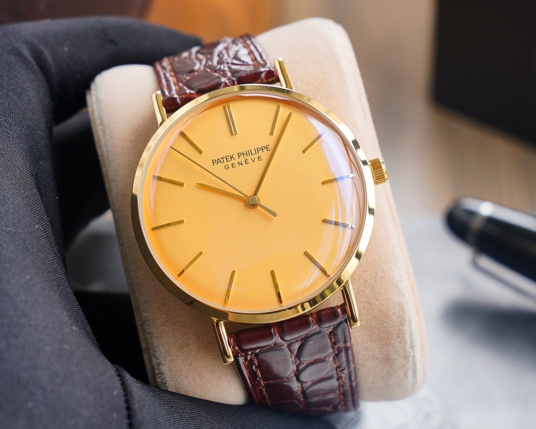 PATEK CALATRAVA ROSE GOLD SUPER THIN MANAUL WOUND