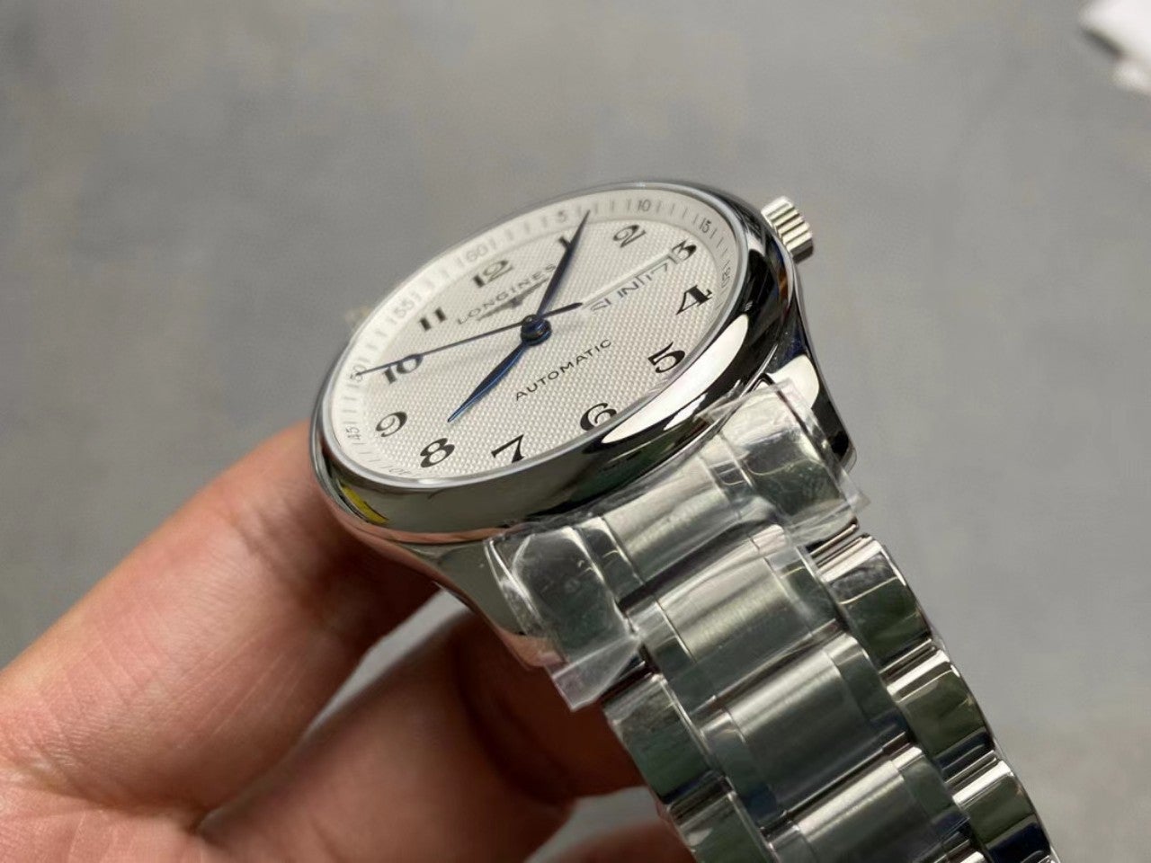 MASTER COLLECTION 38.5MM SILVER DIAL
