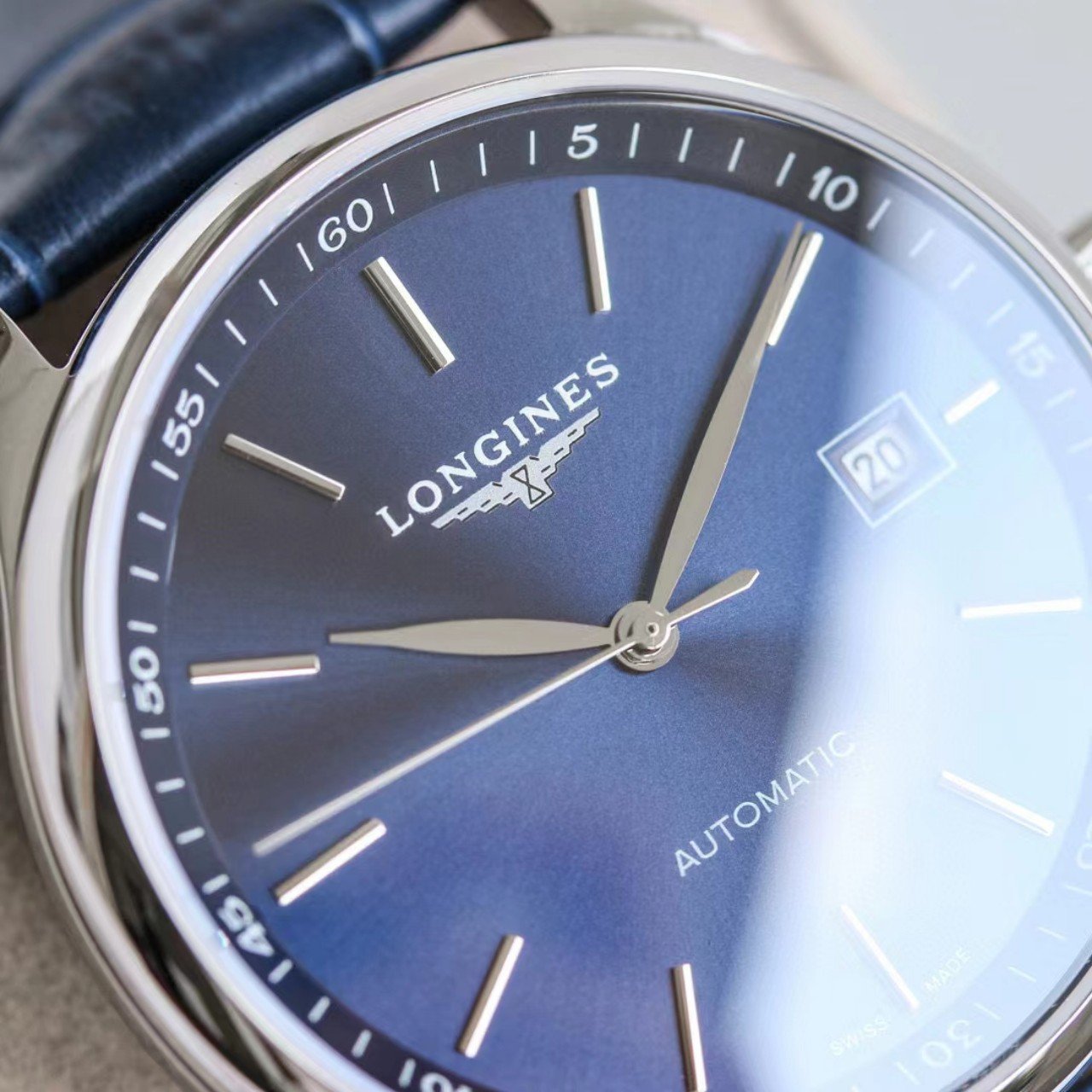 MASTER COLLECTION 42 AUTOMATIC STAINLESS STEEL BLUE DIAL