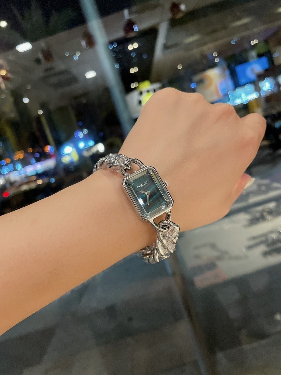 PREMIERE LADY QUARTZ 21 SILVER BLUE DIAL